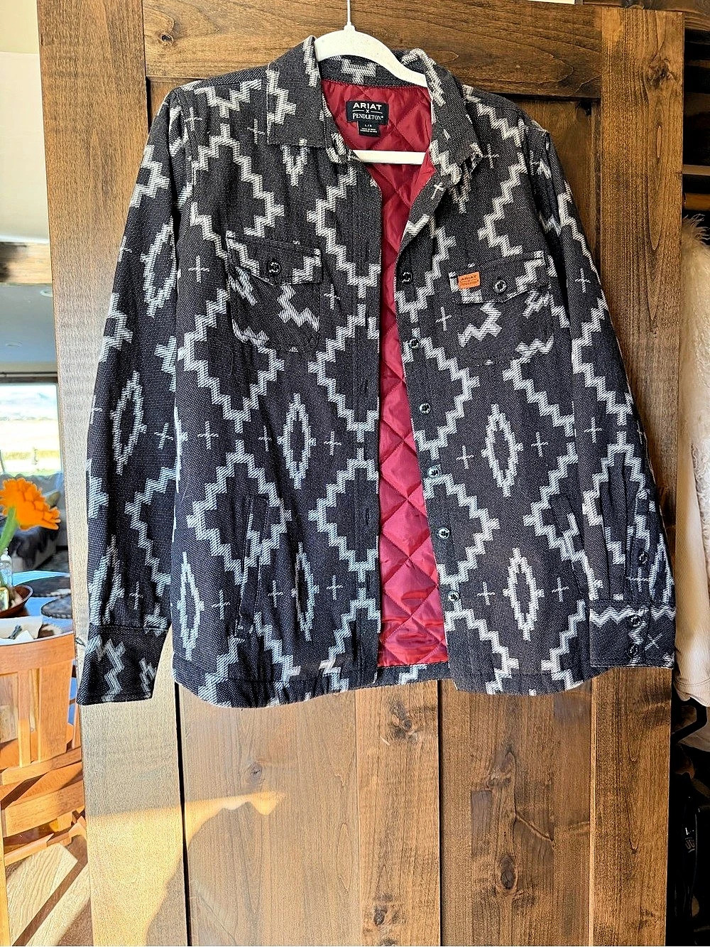 Ariat x Pendleton Quilted Shirt Jacket Black & White Large